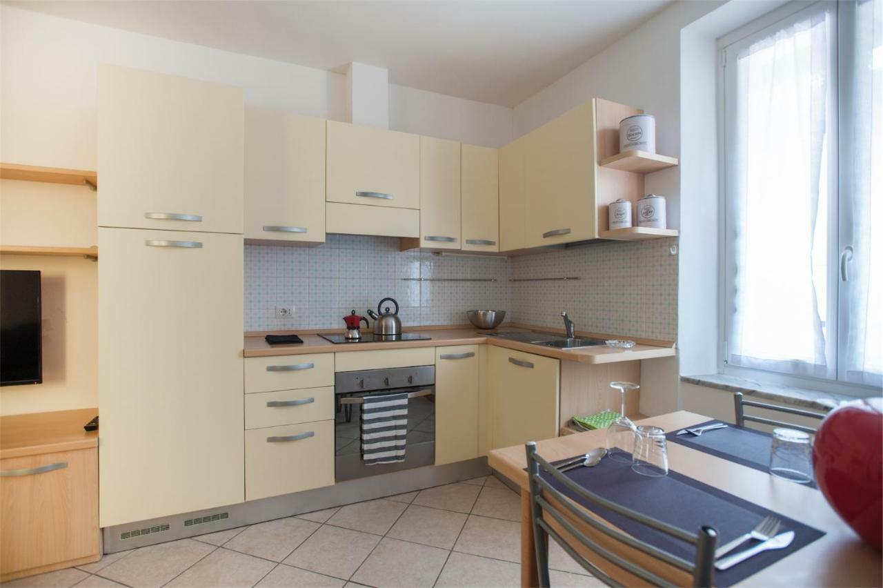 Residenza Picalof Apartment Torbole Sul Garda Екстериор снимка