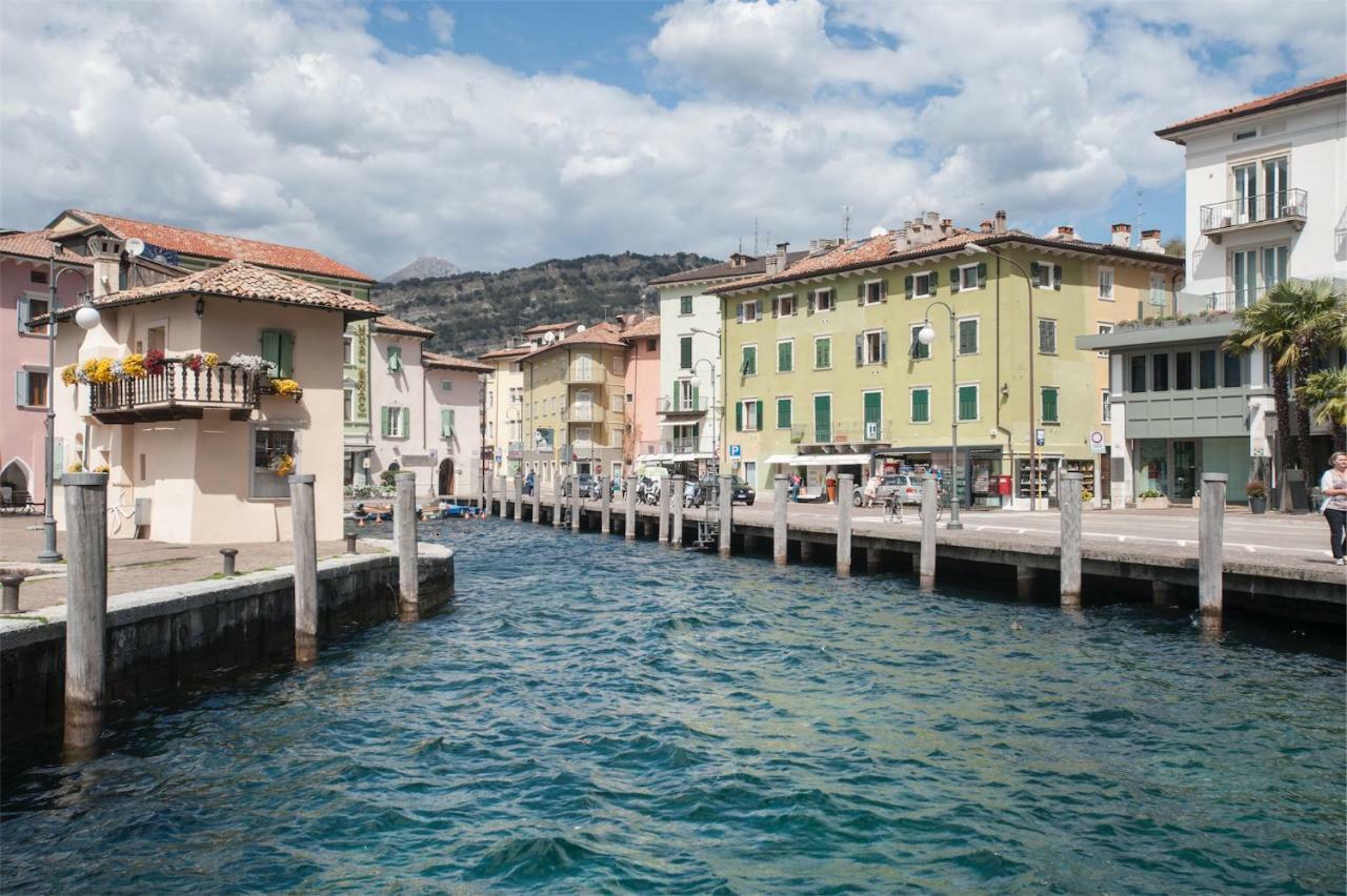 Residenza Picalof Apartment Torbole Sul Garda Екстериор снимка