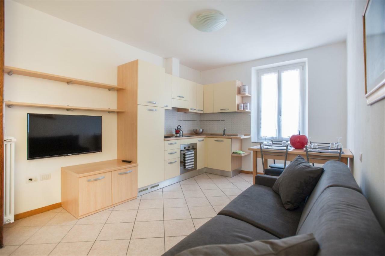 Residenza Picalof Apartment Torbole Sul Garda Екстериор снимка